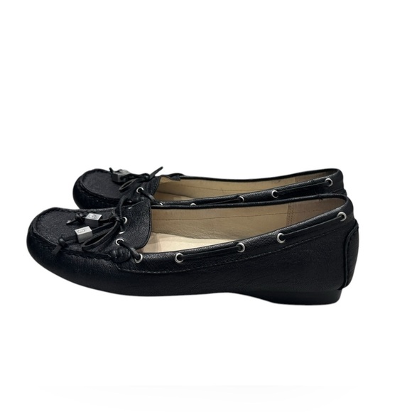 Women’s Michael Kors Sutton Black Leather Slip- On Tassel Loafers: 7.5 - Picture 4 of 10